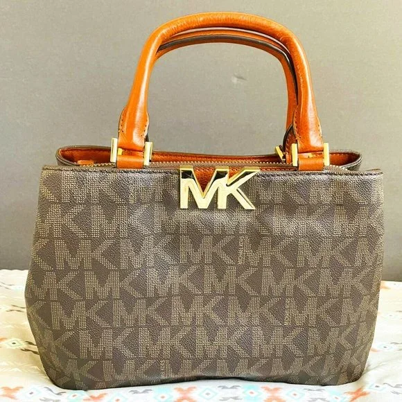 NWT MICHAEL KORS FLORENCE SATCHEL SHOULDER BAG SIGNATURE!!!